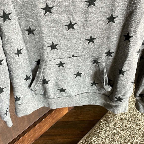 Alternative Apparel sweatshirt - Picture 2 of 6